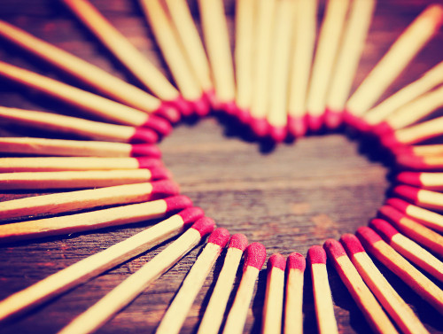 Ritual für die Liebe: Foto: © Annette_Shaff / shutterstock / #232241746
